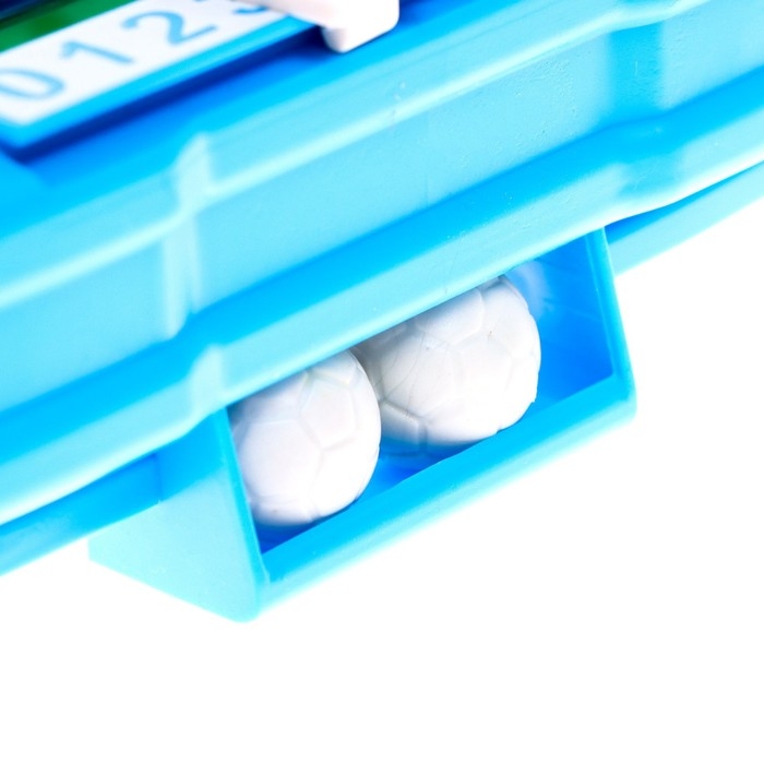 Настольный футбол &laquo;Три на три&raquo;