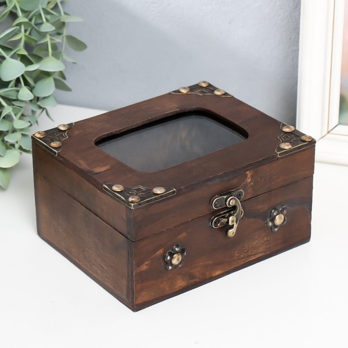 Шкатулка дерево, стекло сундучок Шкатулка дерево, стекло сундучок "Эдвига" с заклёпками, коричневый 16х13х8,5 см