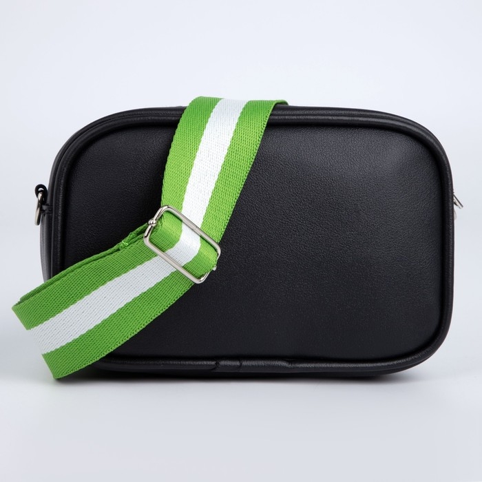 Сумка детская Love, иск. кожа, на ремешке, черная, 18х11х6 см Сумка детская Love, иск. кожа, на ремешке, черная, 18х11х6 см