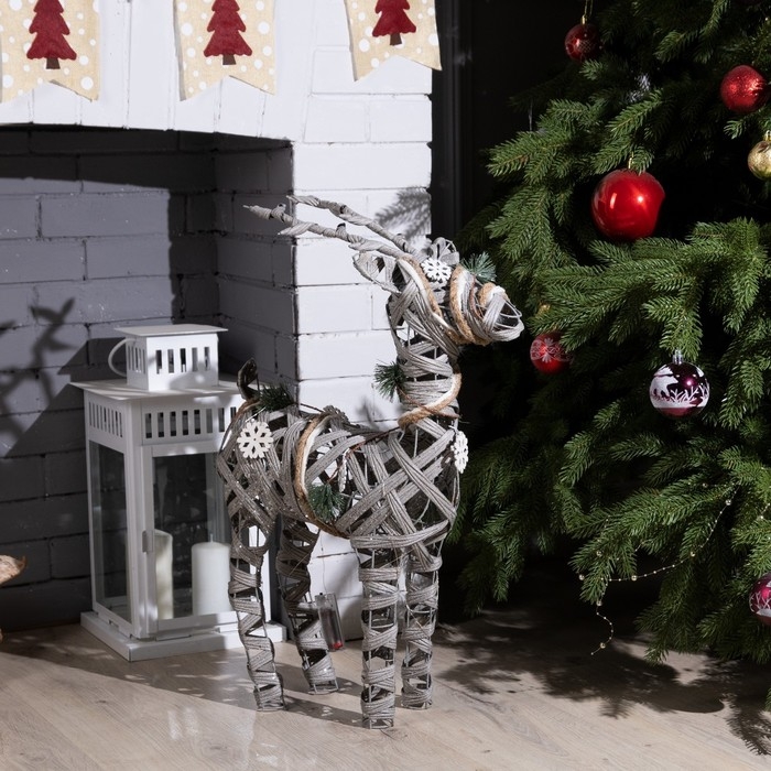 Светодиодная фигура &laquo;Серый олень&raquo; 44 &times; 65 &times; 15 см, металл, текстиль, батарейки ААх2 (не в комплекте), свечение тёплое белое