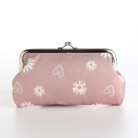 Косметичка на фермуаре, цвет розовый Косметичка на фермуаре, цвет розовый