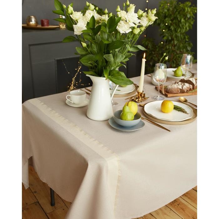 Скатерть "Этель" 110х165 см &plusmn; 5см, цвет кофейный с золотой нитью, 100% хлопок, 163 г/м2