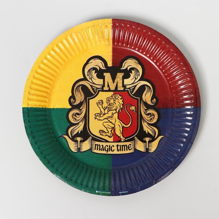 Набор бумажной посуды одноразовый Волшебный мир&raquo;, 6 тарелок, 6 стаканов, 1 гирлянда