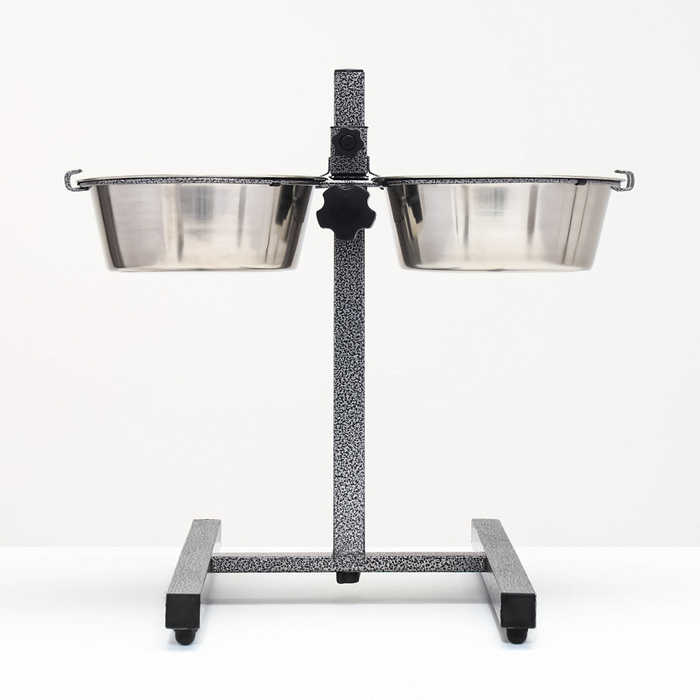 Регулируемая подставка с 2 мисками по 1,8 л, высота подставки 40 см Регулируемая подставка с 2 мисками по 1,8 л, высота подставки 40 см