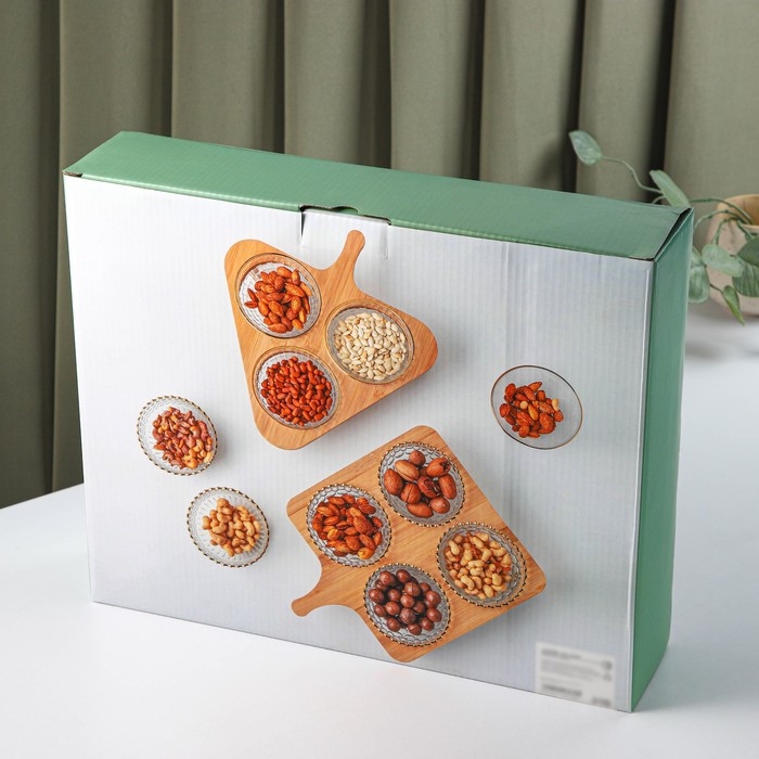 Набор салатников стеклянных на подставке «Ронда», 350 мл, 37,5×32,5×7 см, 3 шт Набор салатников стеклянных на подставке «Ронда», 350 мл, 37,5×32,5×7 см, 3 шт