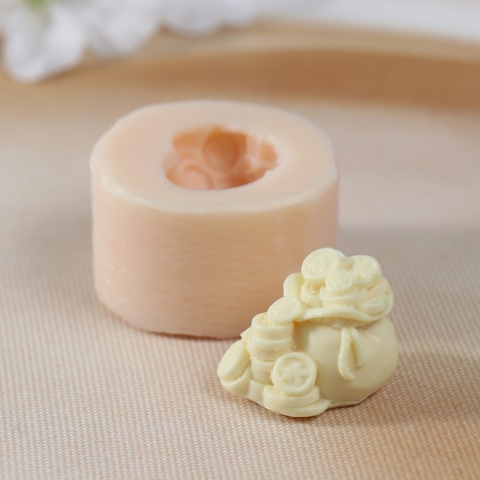 Молд силиконовый Молд силиконовый "Мешок с монетами" Силикон 2,3х3,1х2,2 см