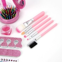 Набор детской косметики в чемодане &laquo;Самой красивой&raquo;, тени, резинки для волос, блески для губ, глиттер, лаки для ногтей, наклейки, пилочка, расчёска, кисти, косметичка