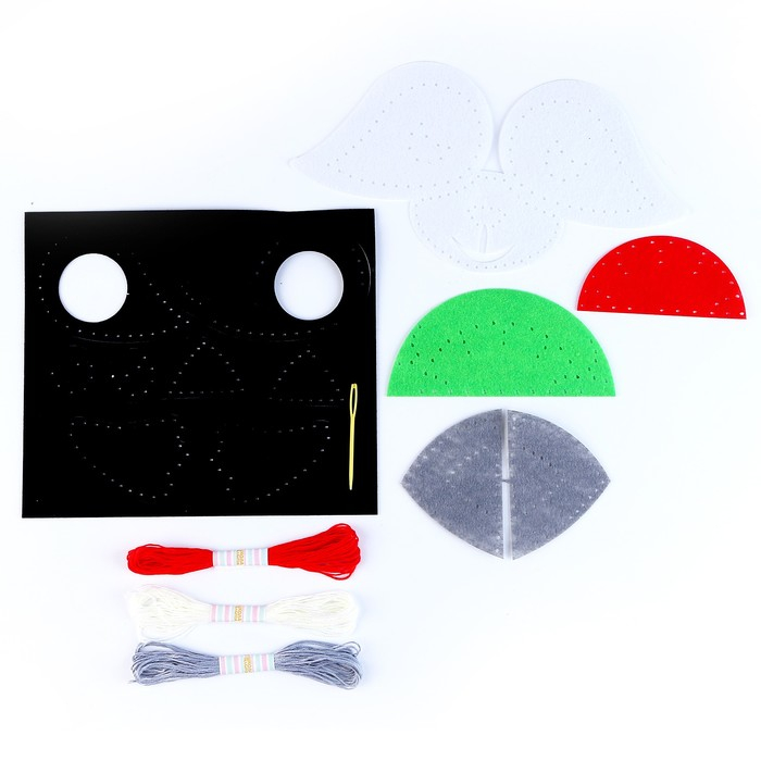 Подушка из фетра, набор для шитья &laquo;Енот&raquo;, 25х25 см