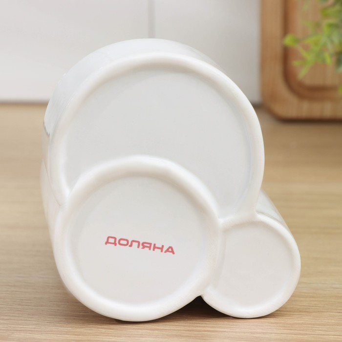 Дозатор для моющего средства Доляна &laquo;Милитари&raquo;, 370 мл, с губкой и щёткой, цвет белый