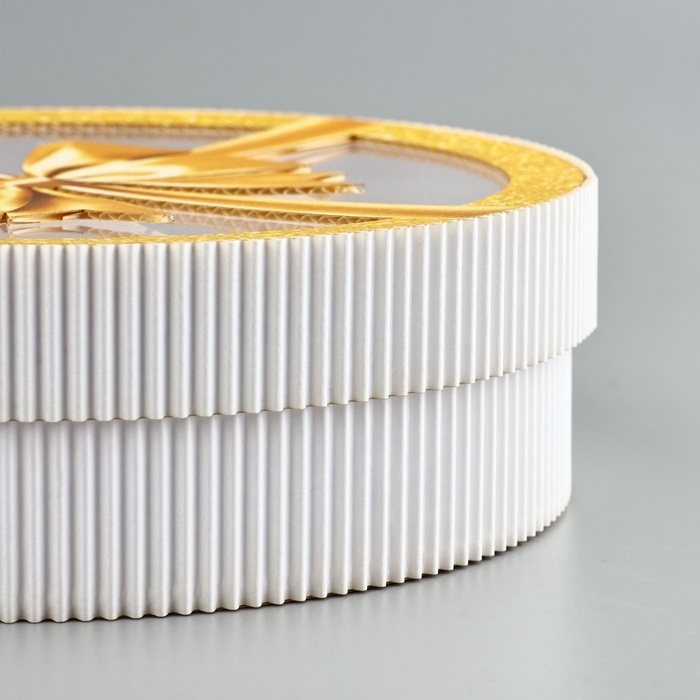 Коробка подарочная «Роскошный бант», 18 х 18 х 5 см Коробка подарочная «Роскошный бант», 18 х 18 х 5 см