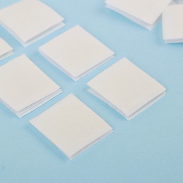 Липучка на клеевой основе &laquo;Квадрат&raquo;, набор 30 шт., размер 1 шт: 2 &times; 2 см