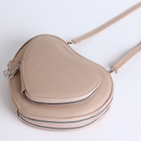 Сумка женская кросс-боди на молнии, цвет бежевый Сумка женская кросс-боди на молнии, цвет бежевый