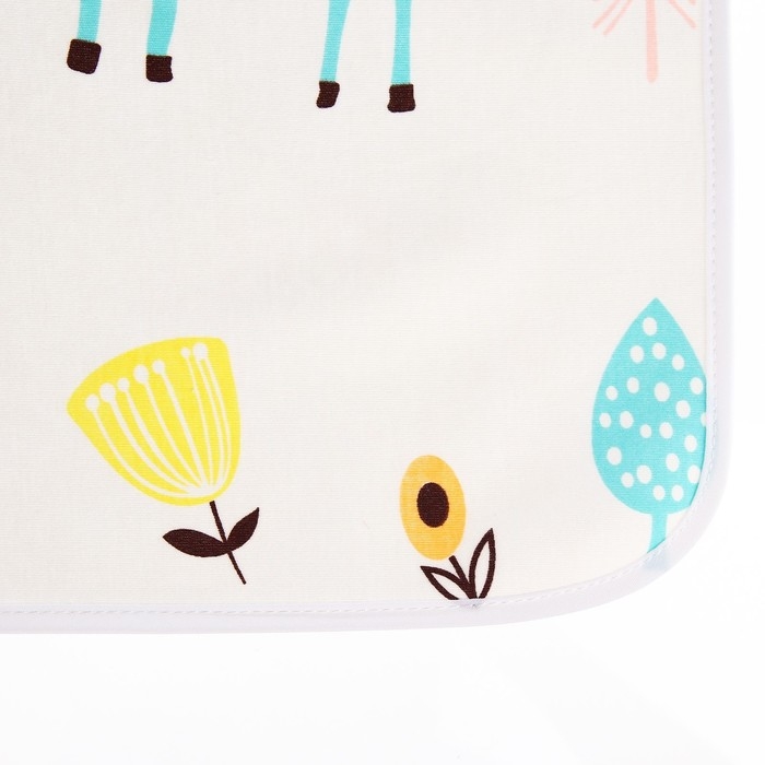 Пеленка на непромокаемой основе, 50*70 см &laquo;Олени&raquo;