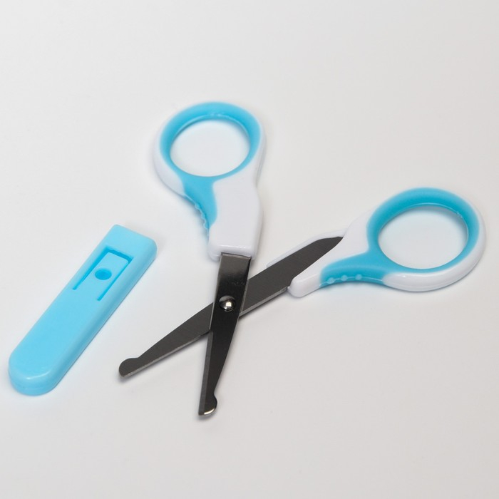 Набор по уходу за ребёнком, 6 предметов: детская расчёска, щётка, книпсер с чехлом, безопасные ножницы с колпачком, для мальчика Набор по уходу за ребёнком, 6 предметов: детская расчёска, щётка, книпсер с чехлом, безопасные ножницы с колпачком, для мальчика