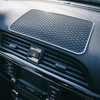 Коврик противоскользящий 27.5&times;17 см, соты, черный