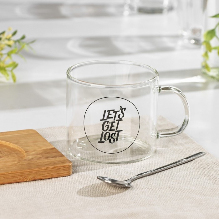 Кружка стеклянная с ложкой на деревянной подставке «Котик», 300 мл, рисунок МИКС Кружка стеклянная с ложкой на деревянной подставке «Котик», 300 мл, рисунок МИКС