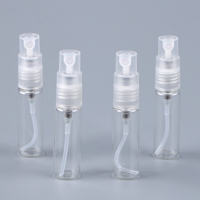 Бутылка спрей с дозатором, 5 мл, набор 4 шт., размер 1 шт. &mdash; 1,2 &times; 1,2 &times; 6,6 см