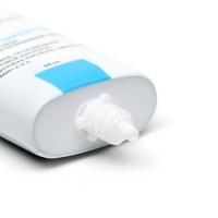 Крем-уход для жирной и проблемной кожи лица MILV против несовершенств, 40 мл Крем-уход для жирной и проблемной кожи лица MILV против несовершенств, 40 мл