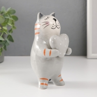 Сувенир керамика "Серый котик с сердцем в горох" 8,2х7,8х15 см