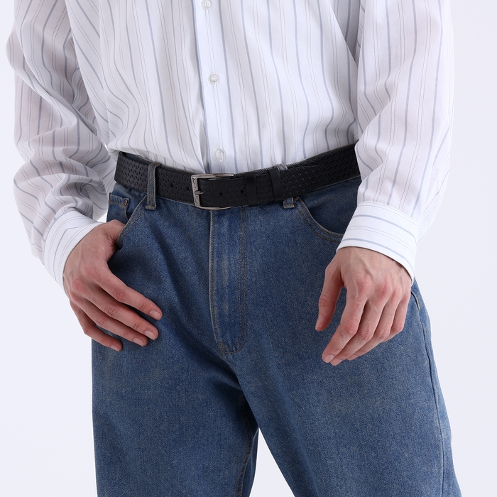 Ремень мужской «Великан», ширина 4 см, винт, пряжка металл, цвет чёрный Ремень мужской «Великан», ширина 4 см, винт, пряжка металл, цвет чёрный