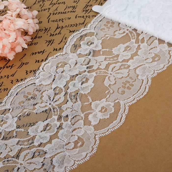 Кружево капроновое, 130 мм &times; 3 &plusmn; 0,5 м, цвет белый