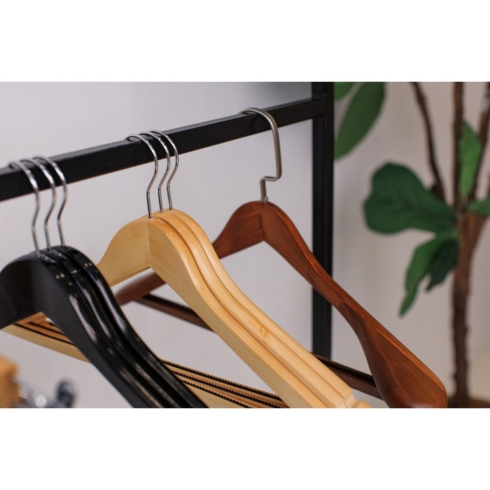 Плечики - вешалка для одежды LaDо́m Bois, 45&times;25,5&times;5,5 см, деревянная, с перекладиной, широкие плечики