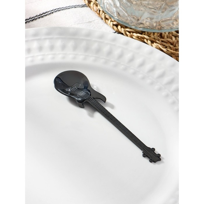 Ложка десертная из нержавеющей стали Magistro «Гитара», длина 12 см, цвет чёрный Ложка десертная из нержавеющей стали Magistro «Гитара», длина 12 см, цвет чёрный