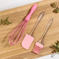 Набор для выпечки Доляна, 4 предмета: форма разъёмная «Элин. Квадрат», кисточка, лопатка, венчик, цвет розовый Набор для выпечки Доляна, 4 предмета: форма разъёмная «Элин. Квадрат», кисточка, лопатка, венчик, цвет розовый