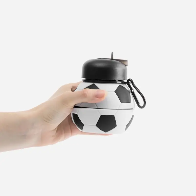 Складная бутылка для воды Football Flex, белая с черным Складная бутылка для воды Football Flex, белая с черным