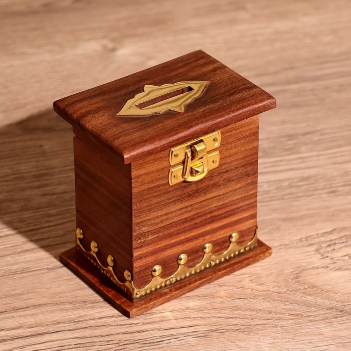 Копилка Копилка "Сейф" 9х6х10 см, манговое дерево