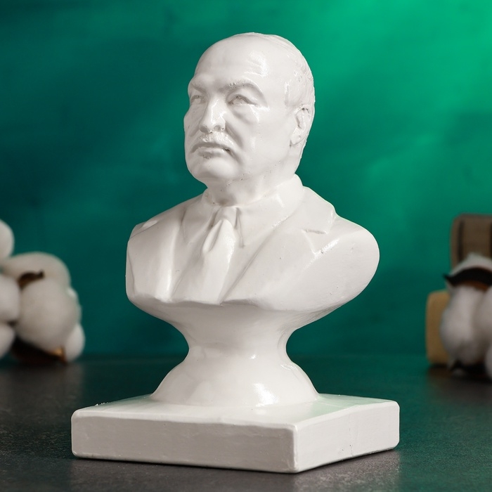 Бюст "Лукашенко А.Г." белый, 16см
