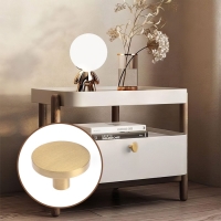 Ручка-кнопка CAPPIO, d=33 мм, h=20 мм., латунь, цвет золото Ручка-кнопка CAPPIO, d=33 мм, h=20 мм., латунь, цвет золото