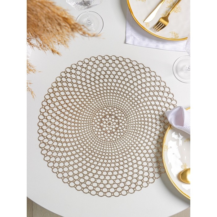 Салфетка сервировочная на стол &laquo;Роса&raquo;, 38&times;38 см, цвет золотой