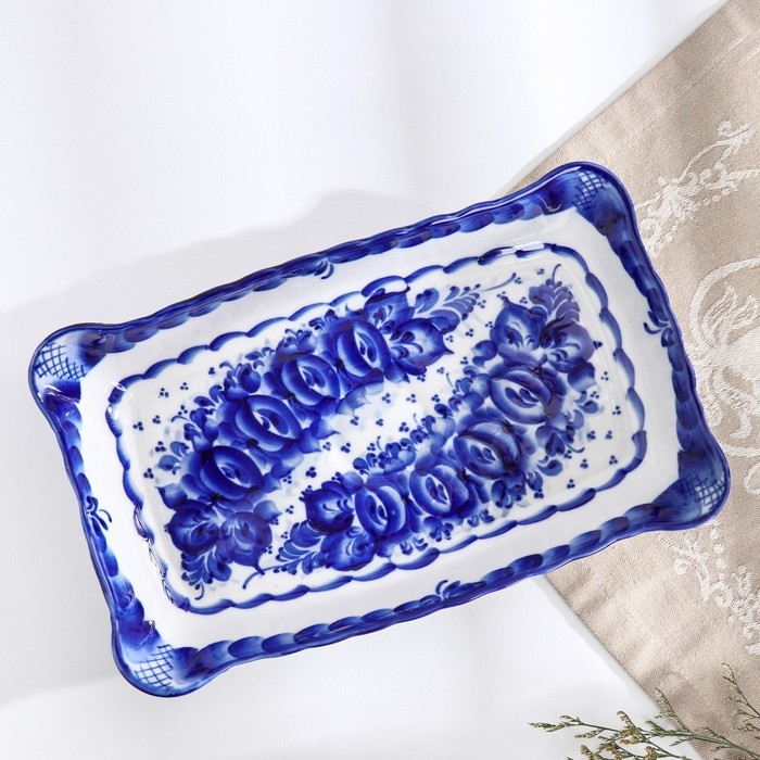 Блюдо под заливное, гжель Блюдо под заливное, гжель