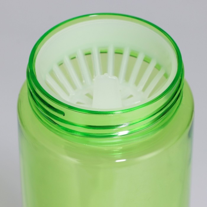 Бутылка для воды «Сильный, но легкий», 600 мл Бутылка для воды «Сильный, но легкий», 600 мл