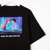 Футболка &laquo;Kiss me&raquo; Принцессы oversize, цвет чёрный