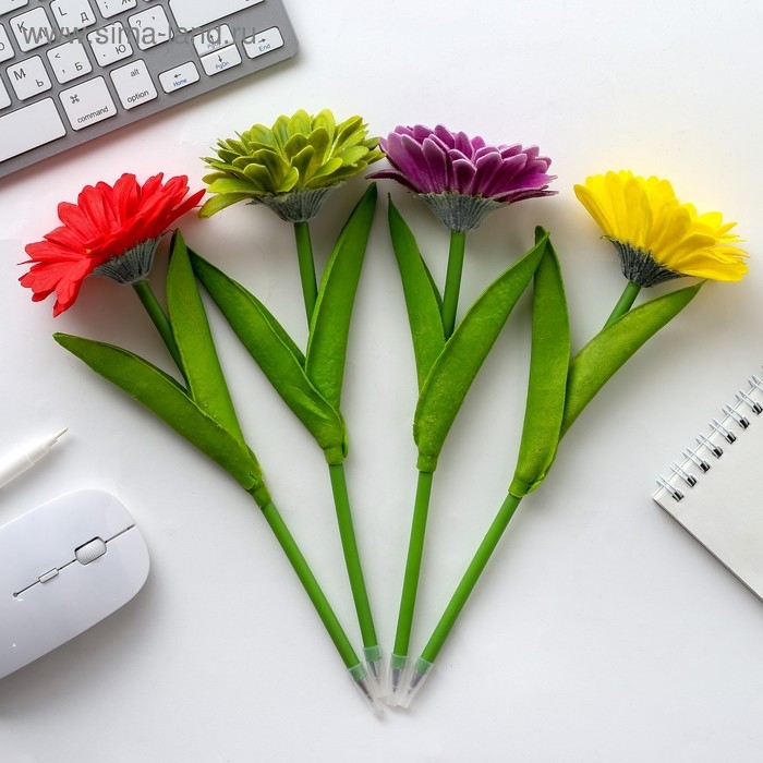 Подарочная ручка прикол «Самому любимому учителю», пластик, синяя паста, 0.5 мм Подарочная ручка прикол «Самому любимому учителю», пластик, синяя паста, 0.5 мм