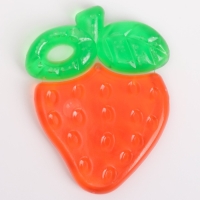 Прорезыватель охлаждающий с водой &laquo;Клубничка&raquo;, Крошка Я