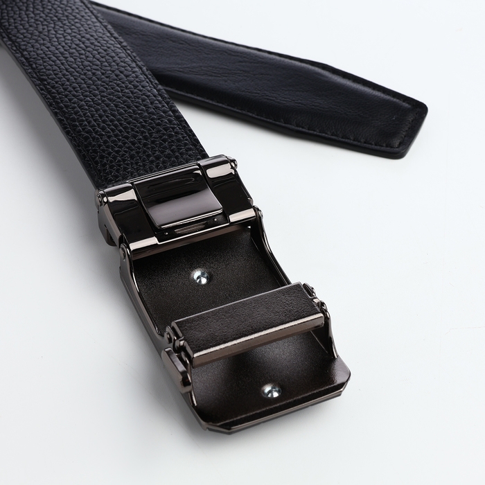 Ремень мужской, ширина 3,6 см, винт, пряжка автомат, цвет чёрный Ремень мужской, ширина 3,6 см, винт, пряжка автомат, цвет чёрный