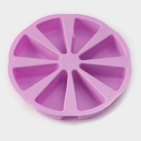 Форма для выпечки Доляна &laquo;Сладости. Кусочки торта&raquo;, силикон, d=26 см, 8 ячеек (9,5&times;5,8 см), цвет сиреневый