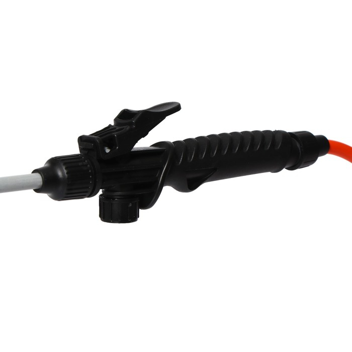 Опрыскиватель помповый, 7 л, термоусадка, пластиковый брандспойт, «Жук» Опрыскиватель помповый, 7 л, термоусадка, пластиковый брандспойт, «Жук»