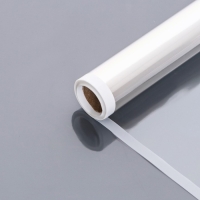 Пленка глянцевая прозрачная "Полоса", 58 см x 10 м, белый Пленка глянцевая прозрачная "Полоса", 58 см x 10 м, белый