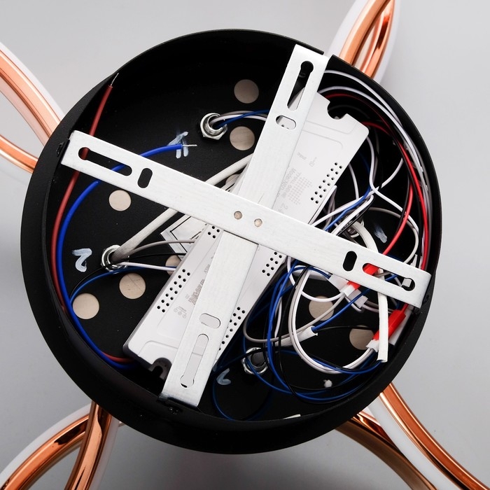 Светильник "Лоекс" 4xLED 140Вт золото 67х71х24 см BayerLux