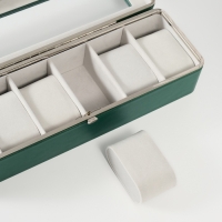 Шкатулка кожзам под часы 6 отделений "Зелёная" 9,5х30,5х8 см