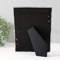 Фоторамка полистоун 10х15 см "Цветы и витиеватый узор" серебро с зеркалом 15,9х1,7х20,5 см 987726 Фоторамка полистоун 10х15 см "Цветы и витиеватый узор" серебро с зеркалом 15,9х1,7х20,5 см 987726