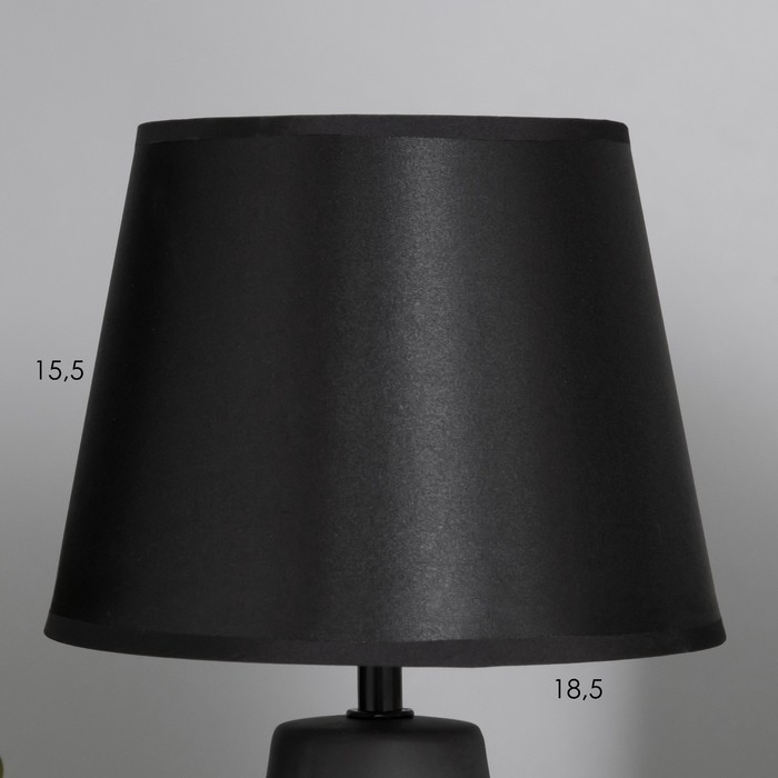 Лампа настольная Лампа настольная "Люсли" 1х40Вт Е14 черный 19,5х19,5х33,5см