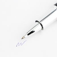 Подарочный набор, блокнот и фигурная ручка «С 8 Марта» Подарочный набор, блокнот и фигурная ручка «С 8 Марта»