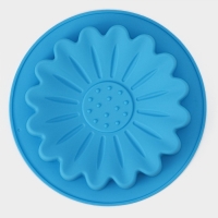 Форма для выпечки Доляна «Гербера», силикон, d=23 см (внутр. d=19 см), цвет МИКС Форма для выпечки Доляна «Гербера», силикон, d=23 см (внутр. d=19 см), цвет МИКС