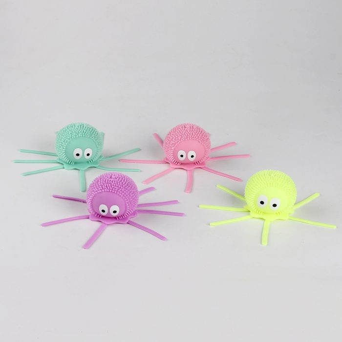 Мяч детский резиновый ёжка световой «Осьминог», цвета МИКС , в шоубоксе Мяч детский резиновый ёжка световой «Осьминог», цвета МИКС , в шоубоксе