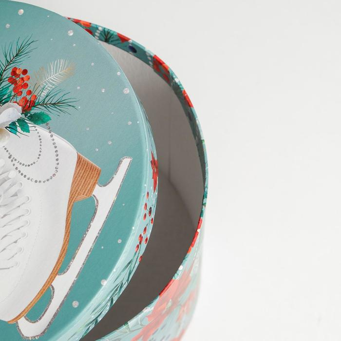 Коробка подарочная &laquo;Снежная&raquo;, 18 х 18 х 13 см, Новый год